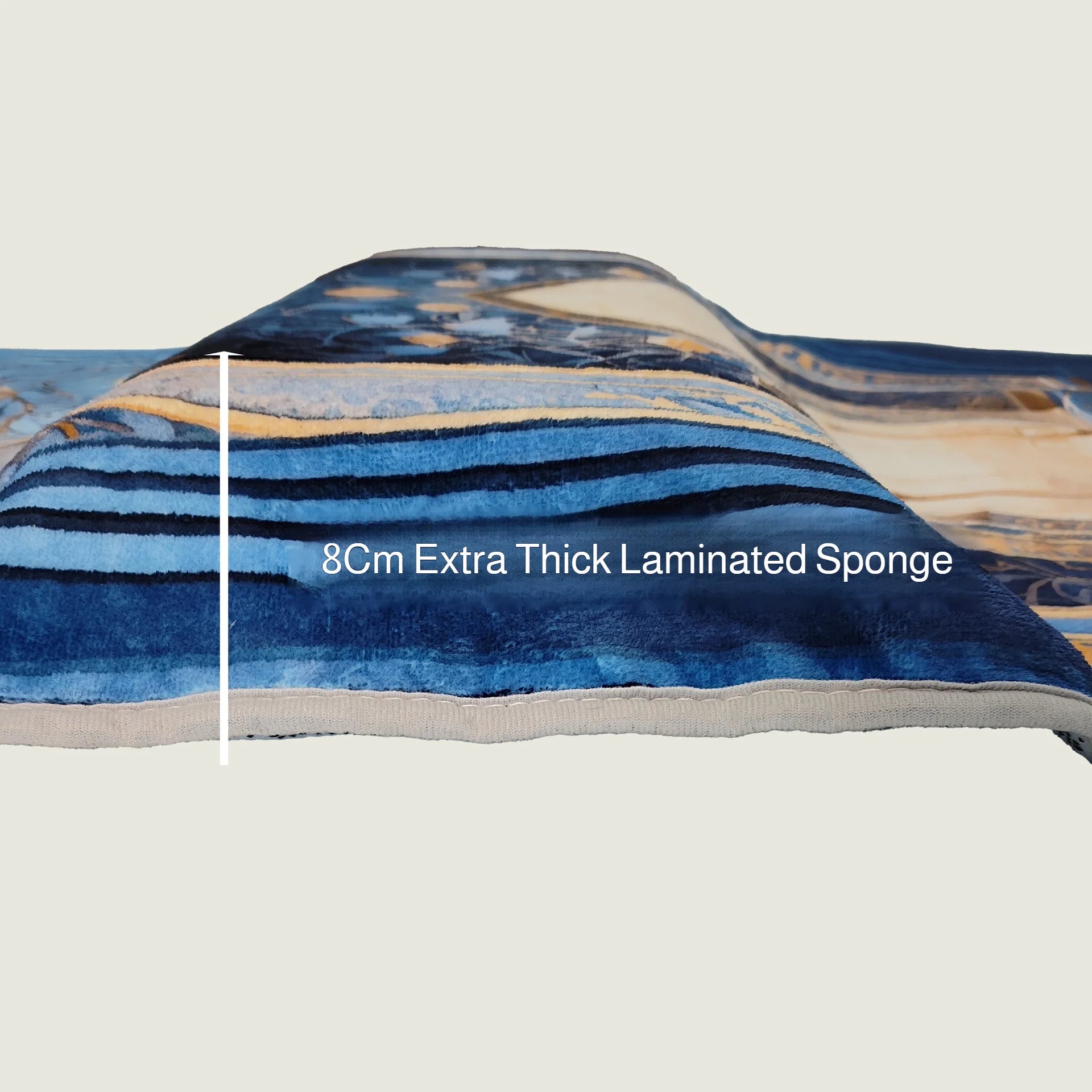 Textile product with a 8cm extra thick laminated sponge layer on the prayer rug for knee support, on a neutral background.